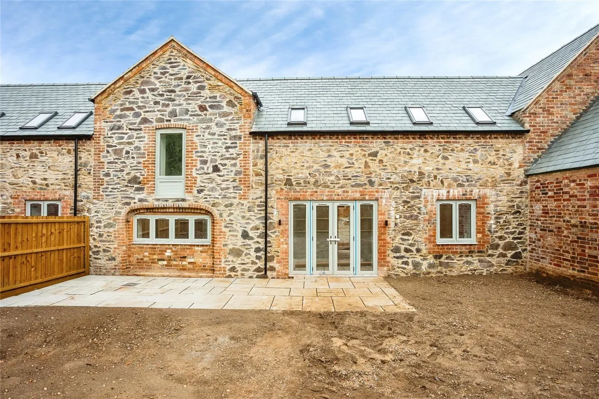 Park Grange Farm, Newstead Way, Loughborough, LE11