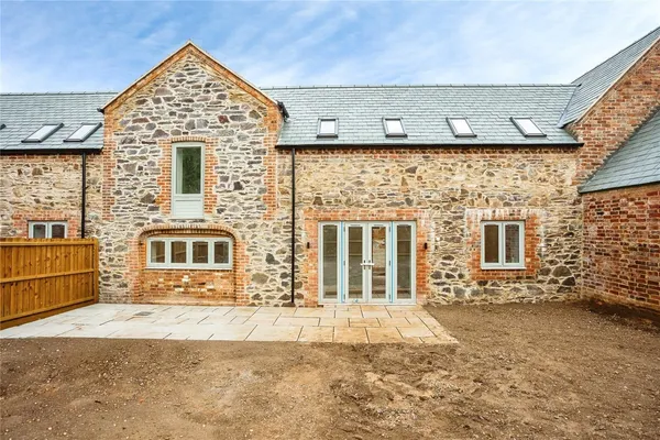 Park Grange Farm, Newstead Way, Lough...