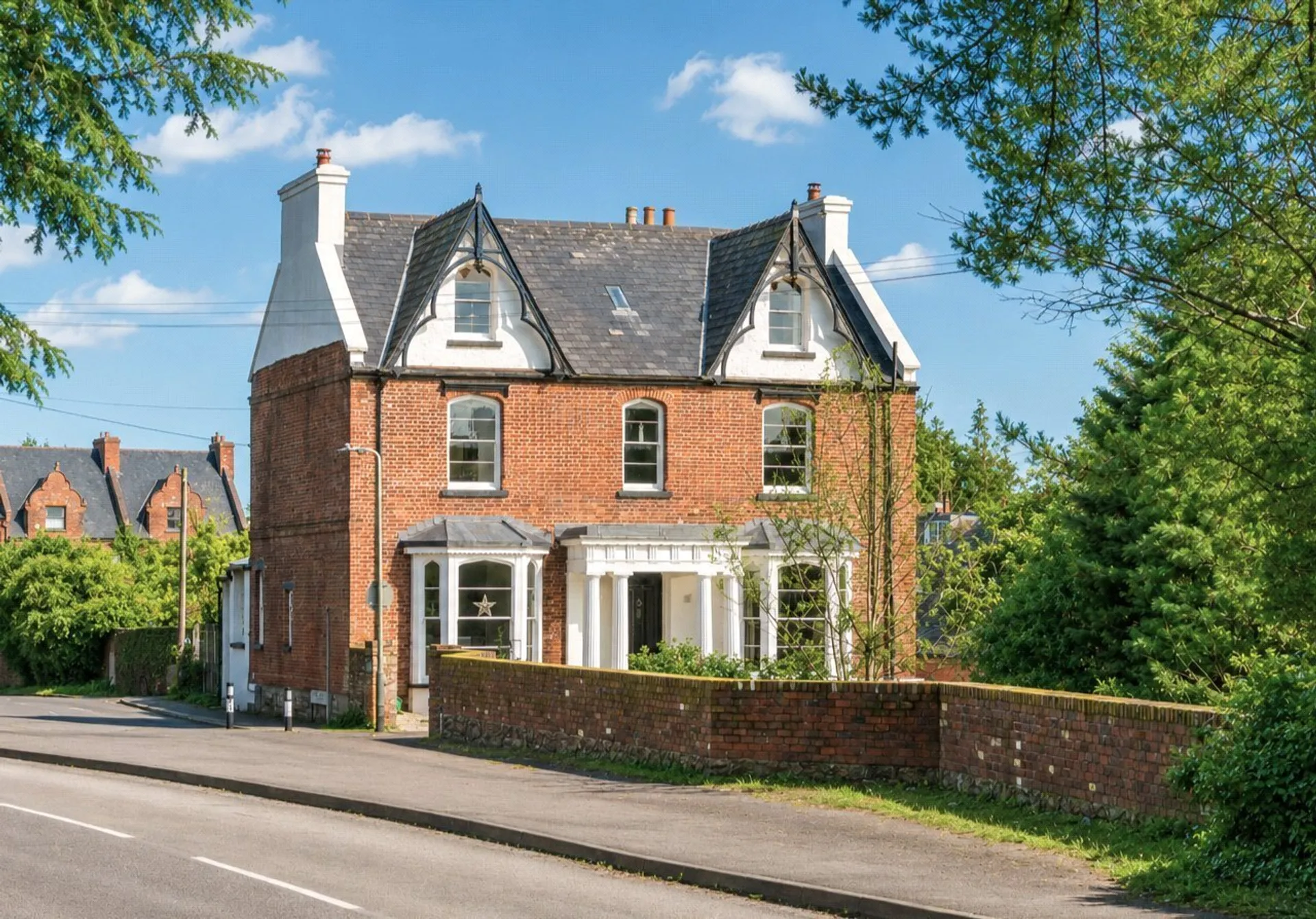 Property photo top 0