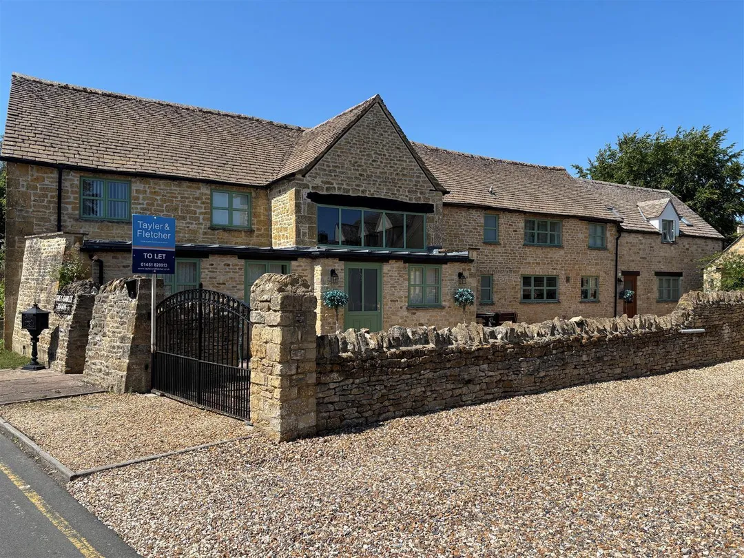 https://mr0.homeflow-assets.co.uk/files/photo/image/47482/7206/_x_/ILcwK5uuDEqjPqs5kKKOtQ.jpg