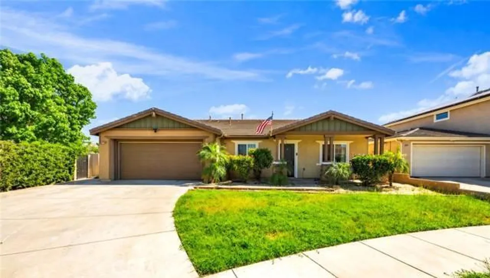 279 Alverstone St, Hemet, CA 92543