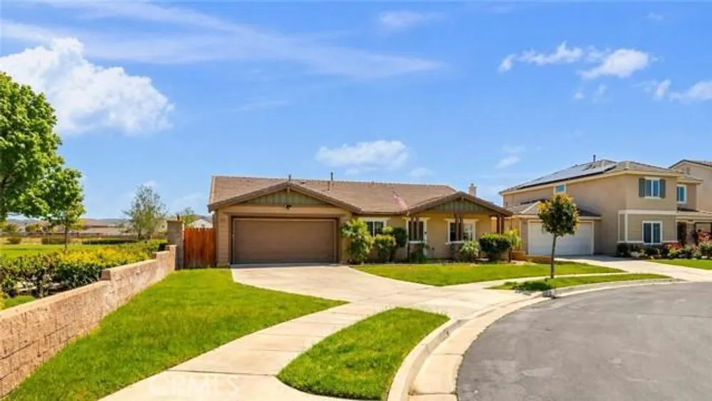 279 Alverstone St, Hemet, CA 92543