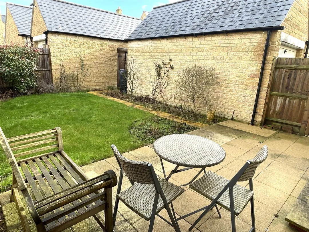 https://mr0.homeflow-assets.co.uk/files/photo/image/47484/4739/_x_/ziPDLm0DhkWYrkuvrGiVwQ.jpg