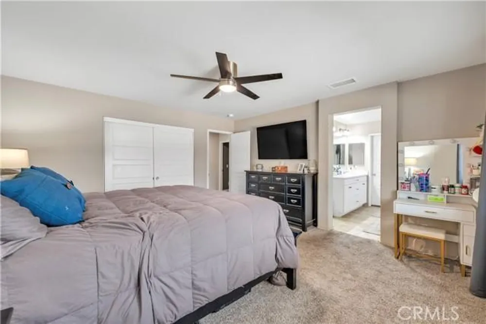 279 Alverstone St, Hemet, CA 92543