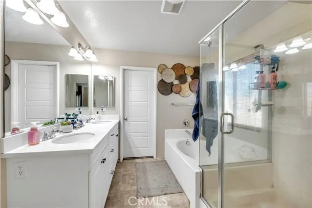 279 Alverstone St, Hemet, CA 92543