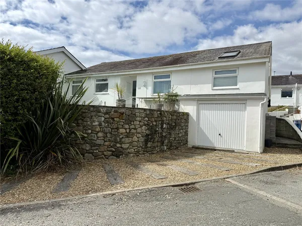 Cae Du Estate, Abersoch, Gwynedd, LL53