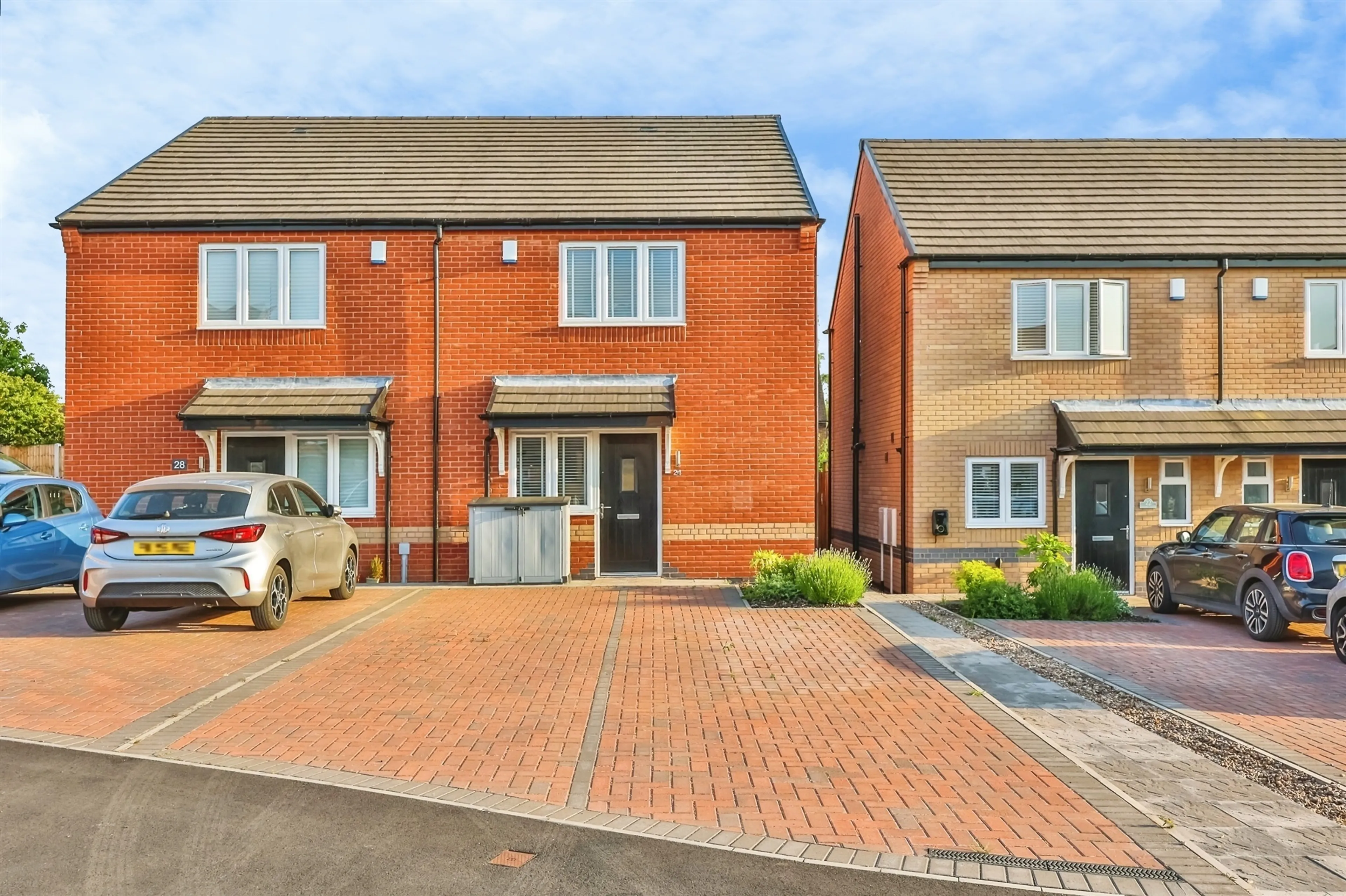Property photo 0