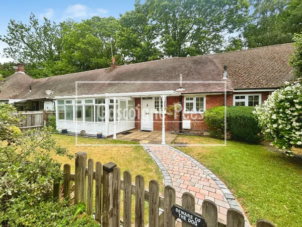 Victoria Hill Road, Fleet, GU51