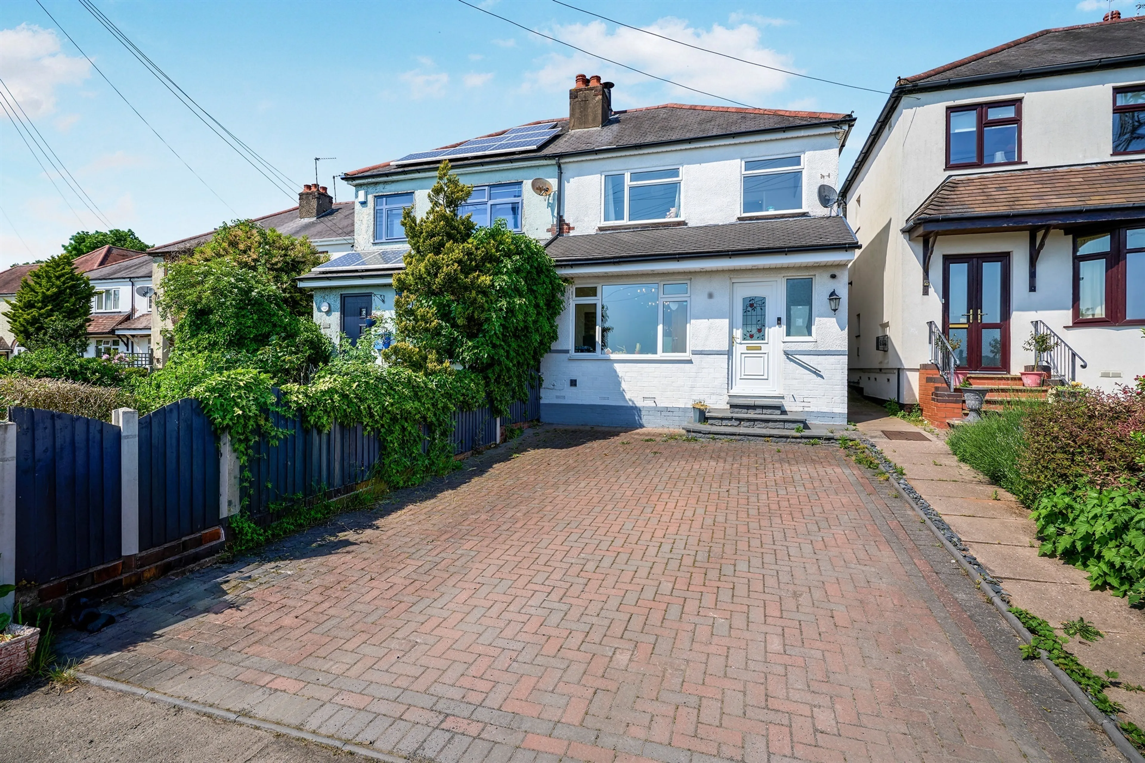 Property photo 0