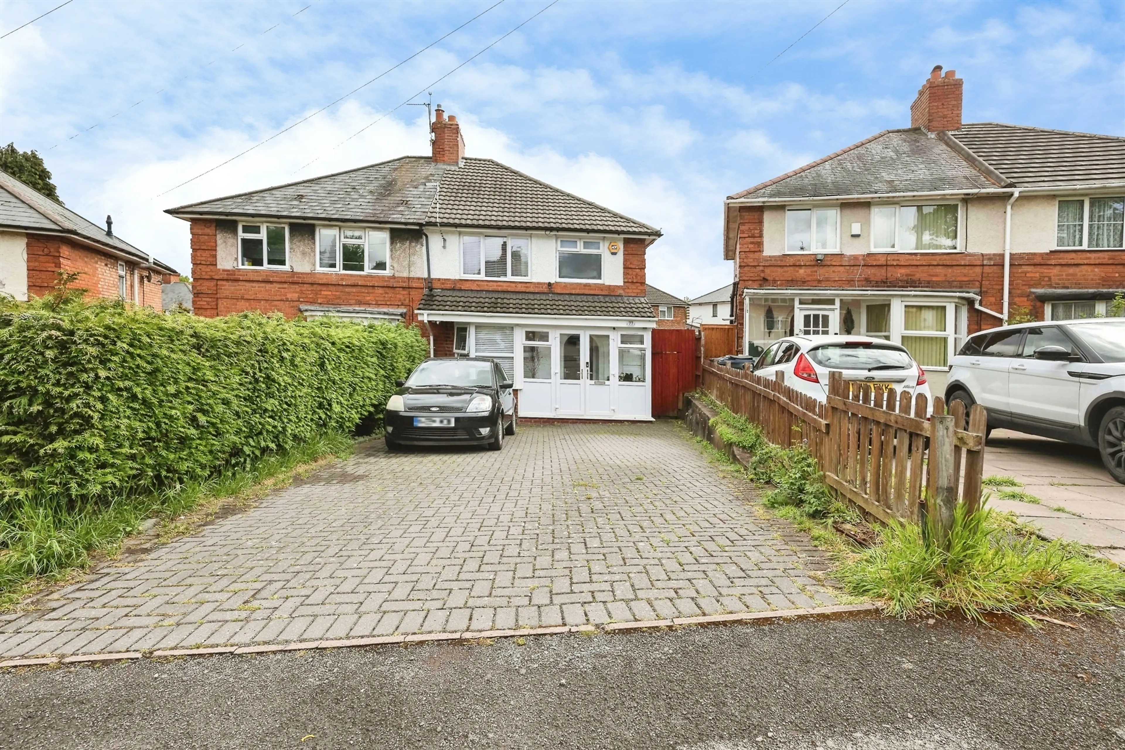 Property photo 0