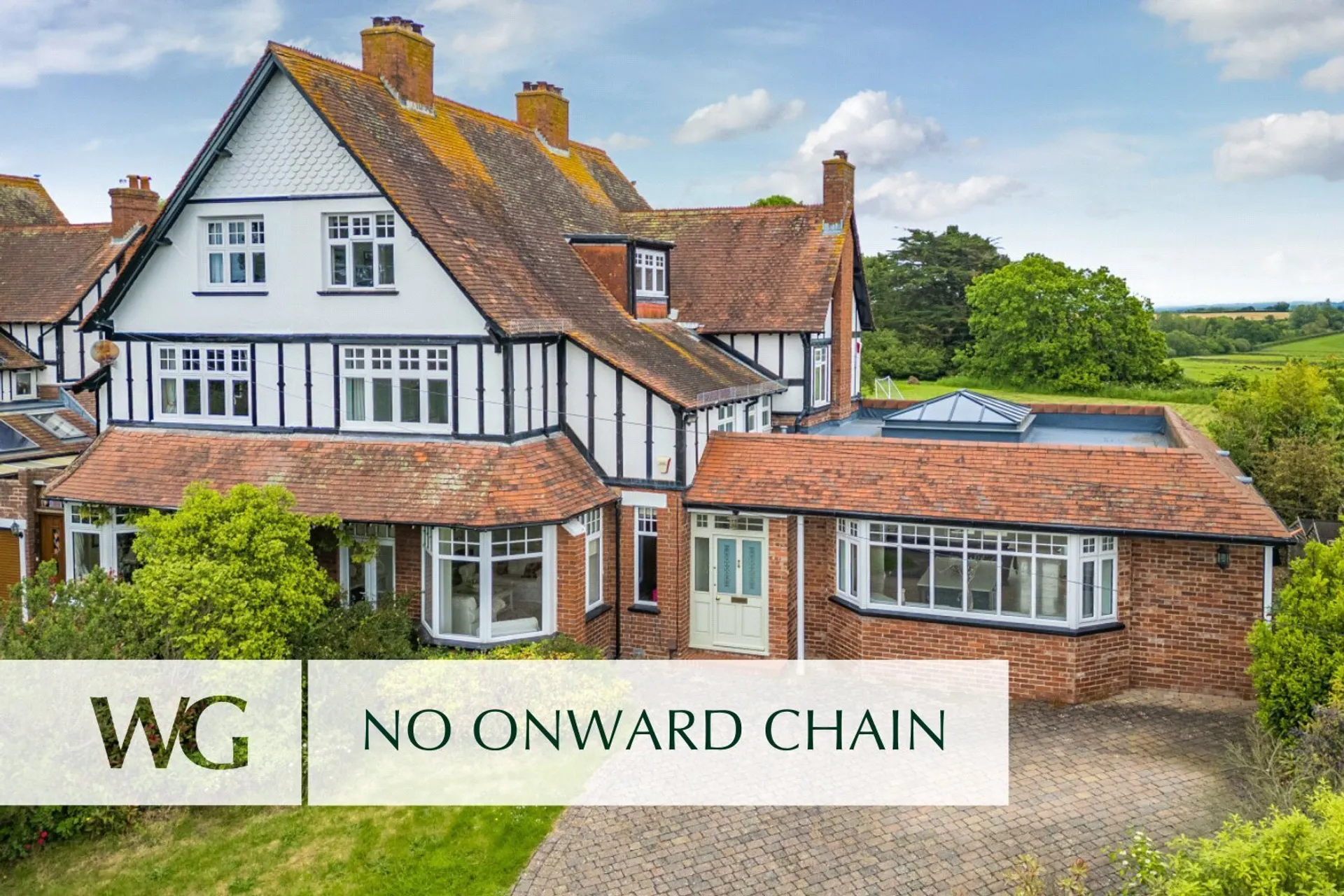 Property photo top 0