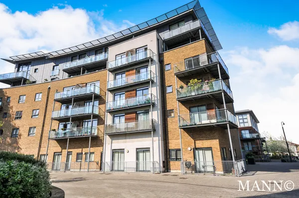 Kingswood Court, Hither Green Lane, SE13, London