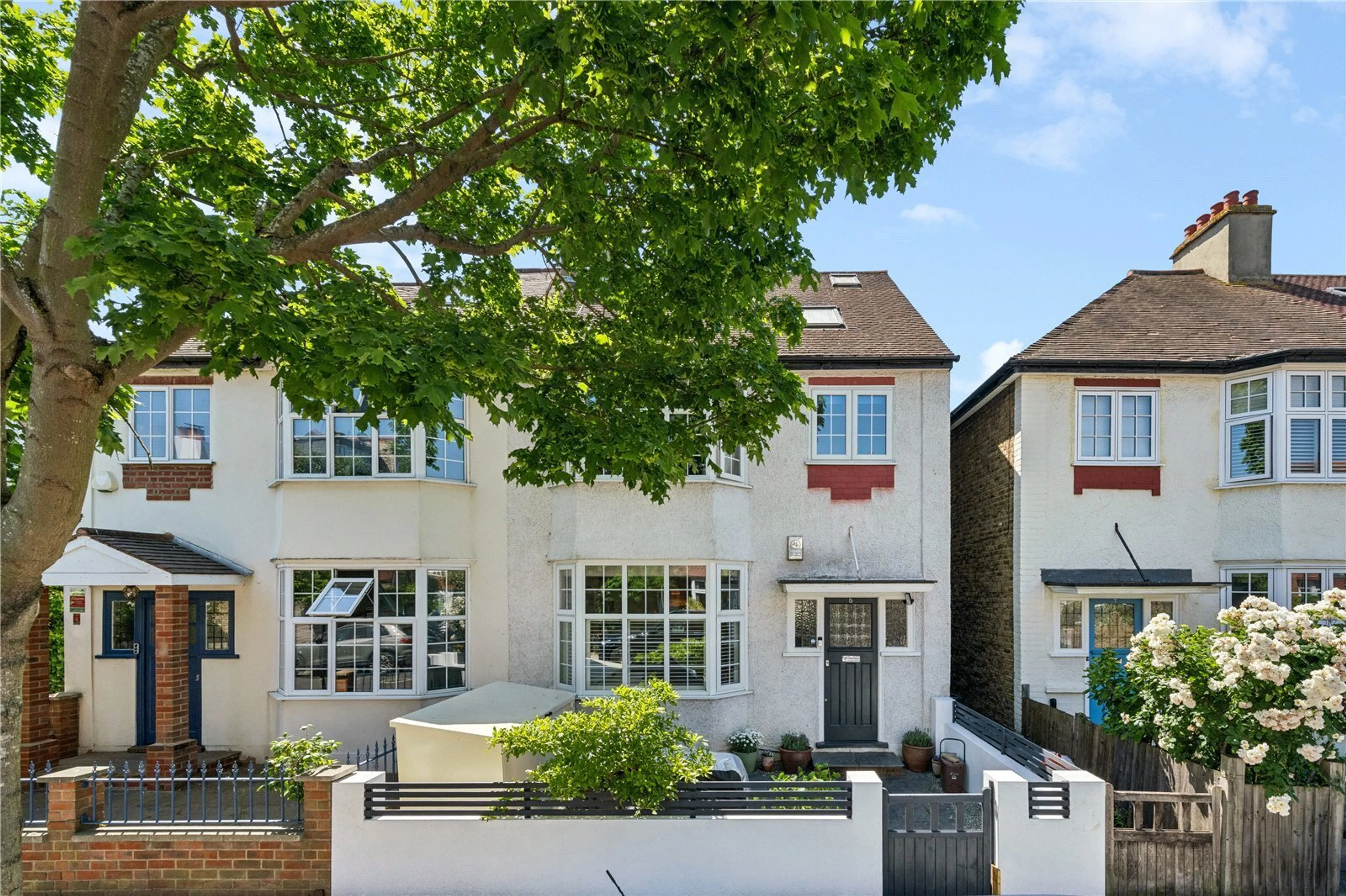 Property at Lyminge Gardens, London, SW18