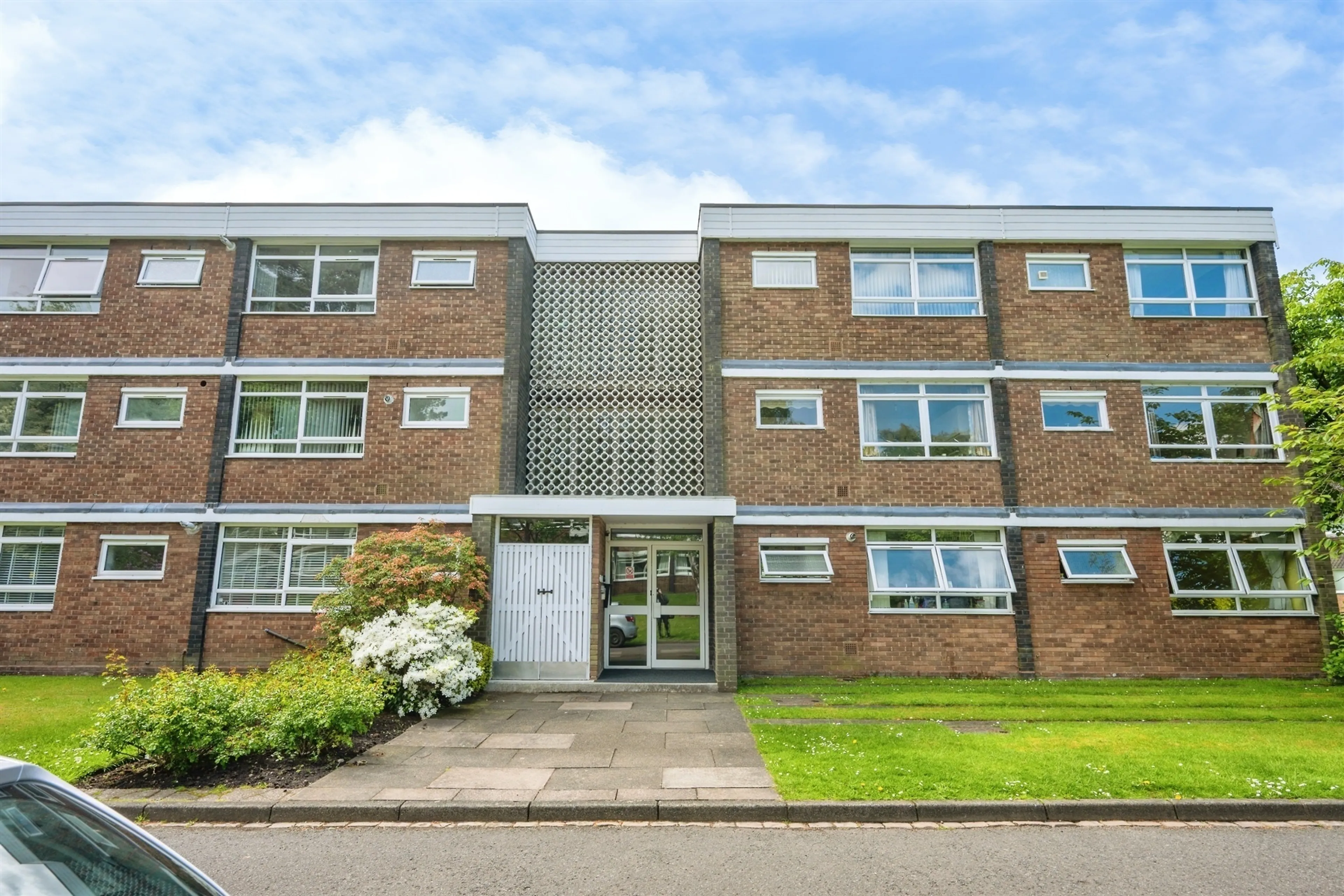 Property photo 0