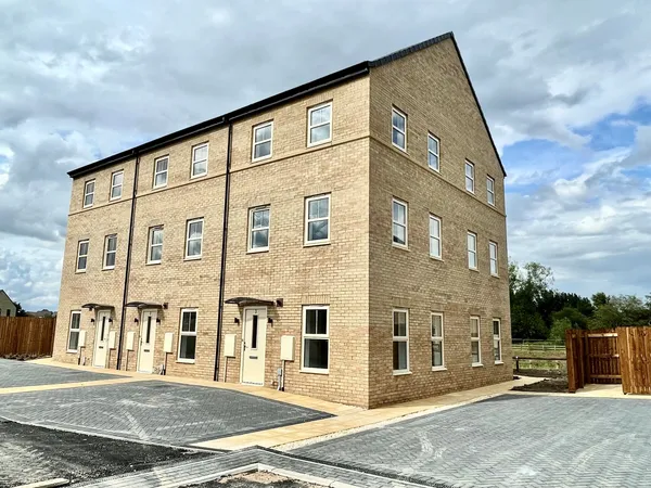 Ledger Way, Castleford