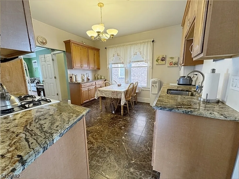 84 Saint Marys Pl, Nutley, NJ 07110