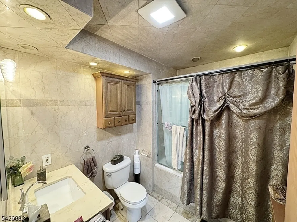 84 Saint Marys Pl, Nutley, NJ 07110