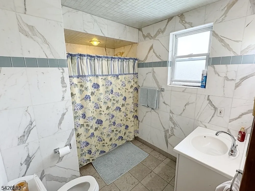 84 Saint Marys Pl, Nutley, NJ 07110
