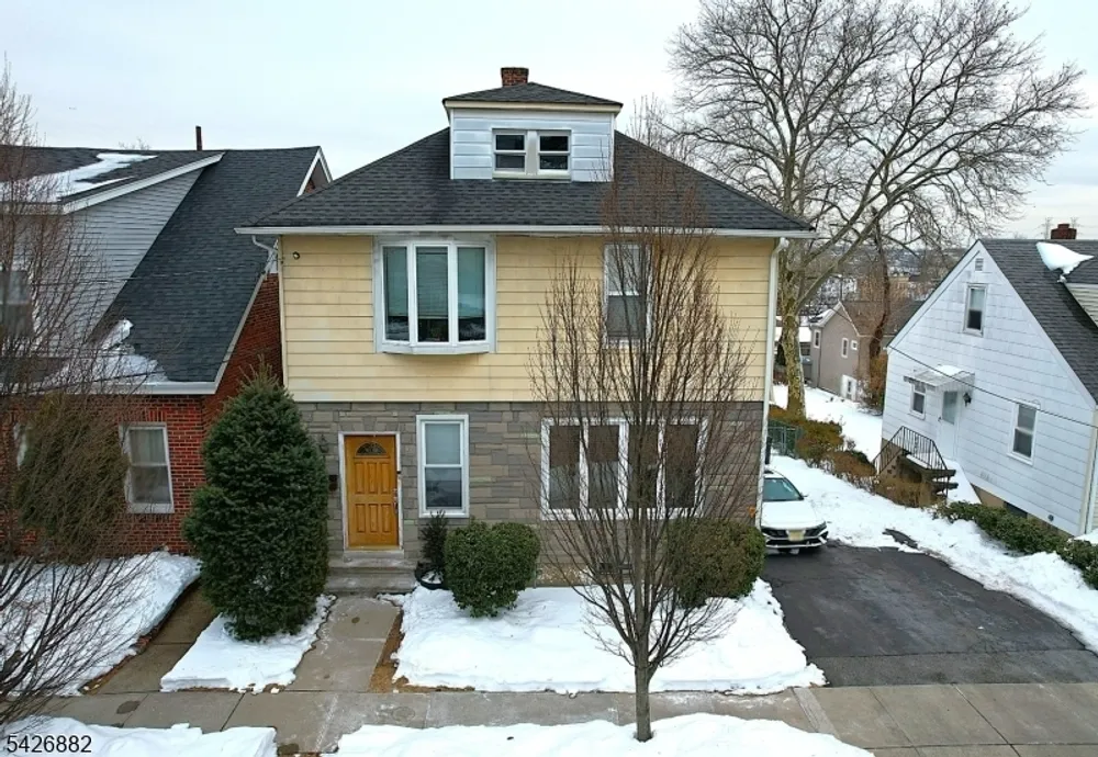 84 Saint Marys Pl, Nutley, NJ 07110