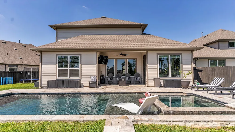 10302 Horeshoe Lake Trail, Conroe, TX 77384