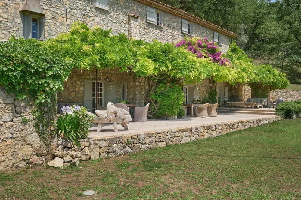 Châteauneuf-Grasse, 06740, France