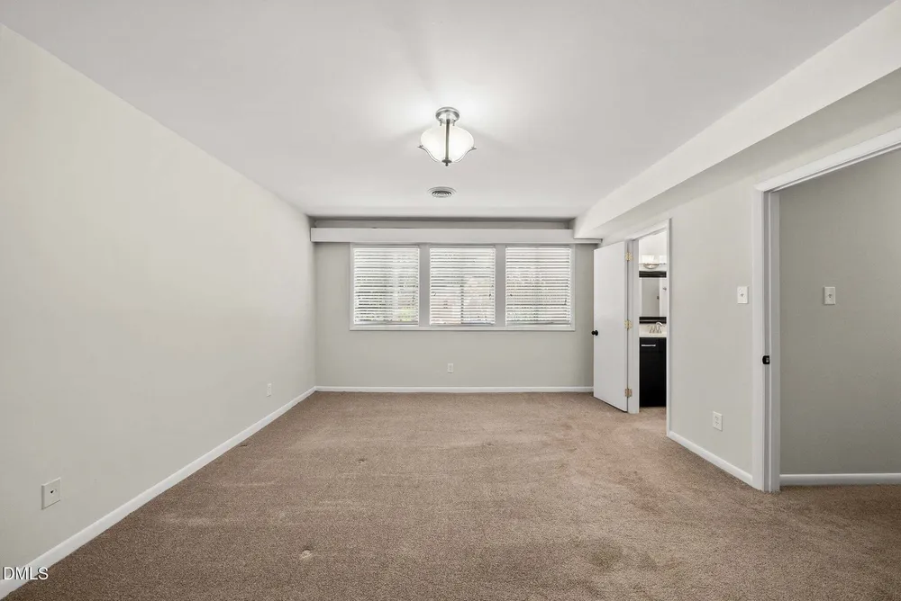 4501 Wingate Dr, Raleigh, NC 27609
