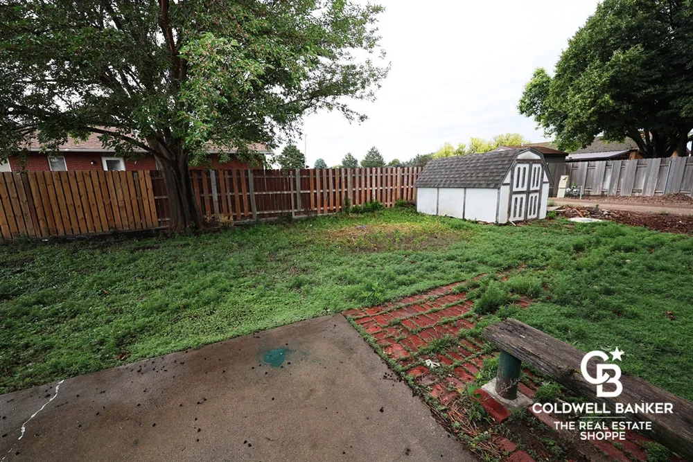 1524 Harvest Ln, Garden City, KS 67846
