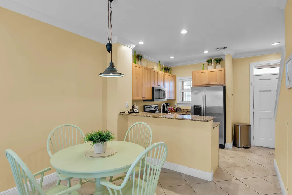 2600 Overseas Hwy, Marathon, FL 33050