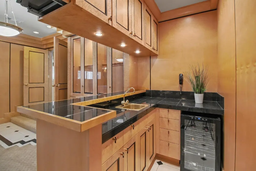 4320 Rand Ln, Sacramento, CA 95864