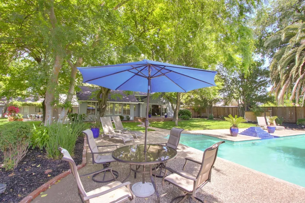 4320 Rand Ln, Sacramento, CA 95864