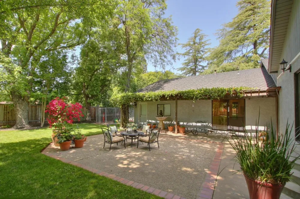 4320 Rand Ln, Sacramento, CA 95864