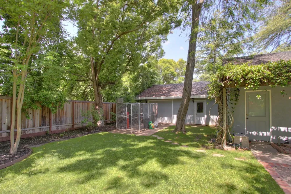 4320 Rand Ln, Sacramento, CA 95864