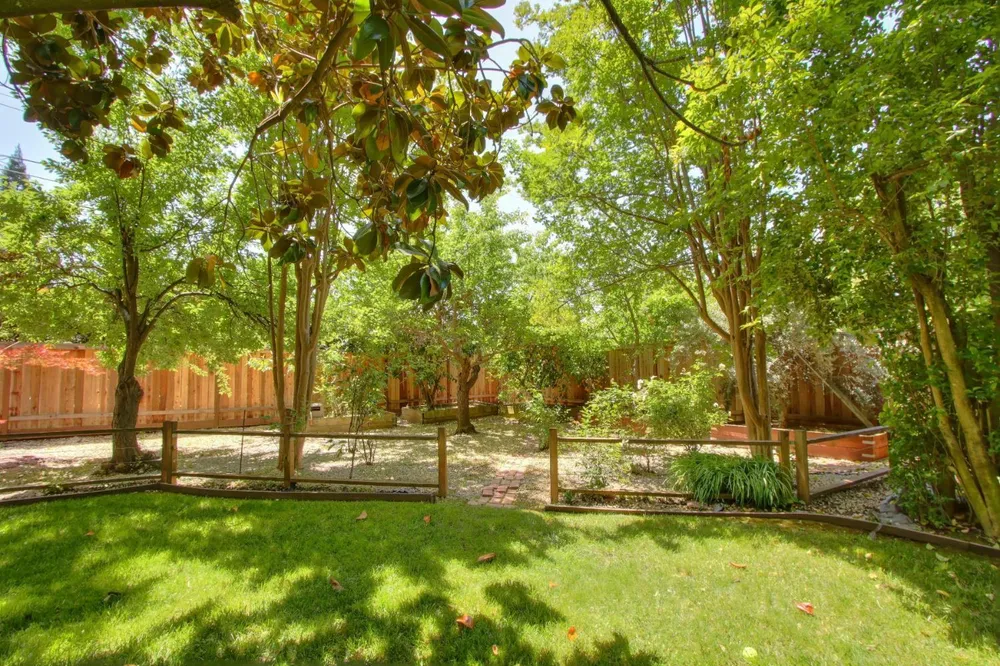 4320 Rand Ln, Sacramento, CA 95864