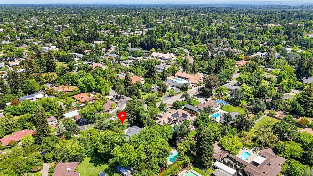 4320 Rand Ln, Sacramento, CA 95864