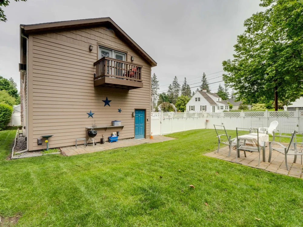 1103 W 27th Ave, Spokane, WA 99203