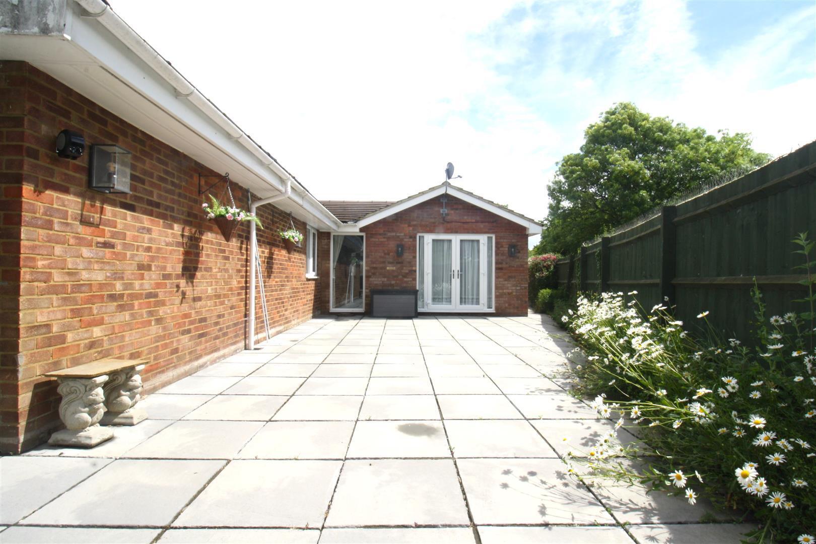 Formby Close, Bletchley, Milton Keynes Image 22