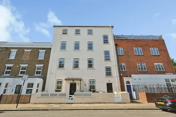 Simpson Street, London, SW11