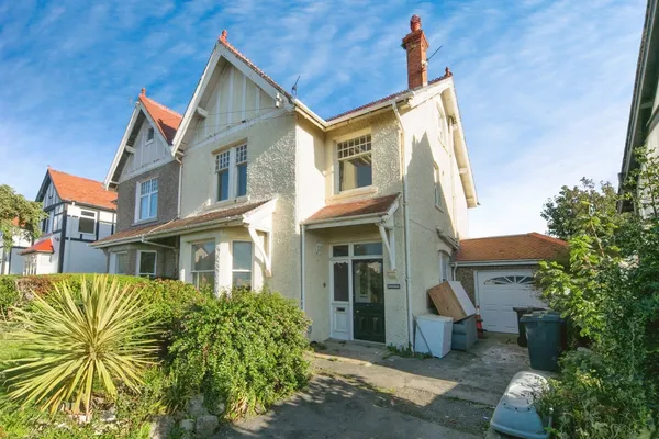 Gannock Road, Deganwy, Conwy, LL31