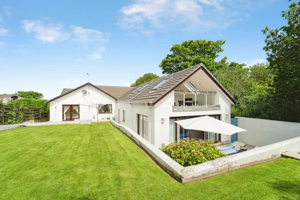 Saundersfoot, Pembrokeshire, SA69