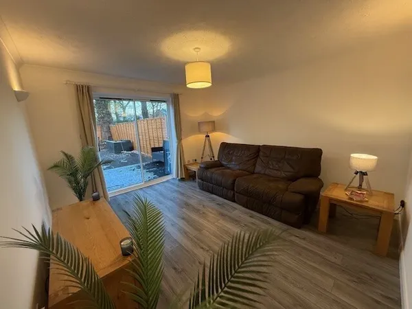 Birdhaven Close, Lighthorne, Warwick