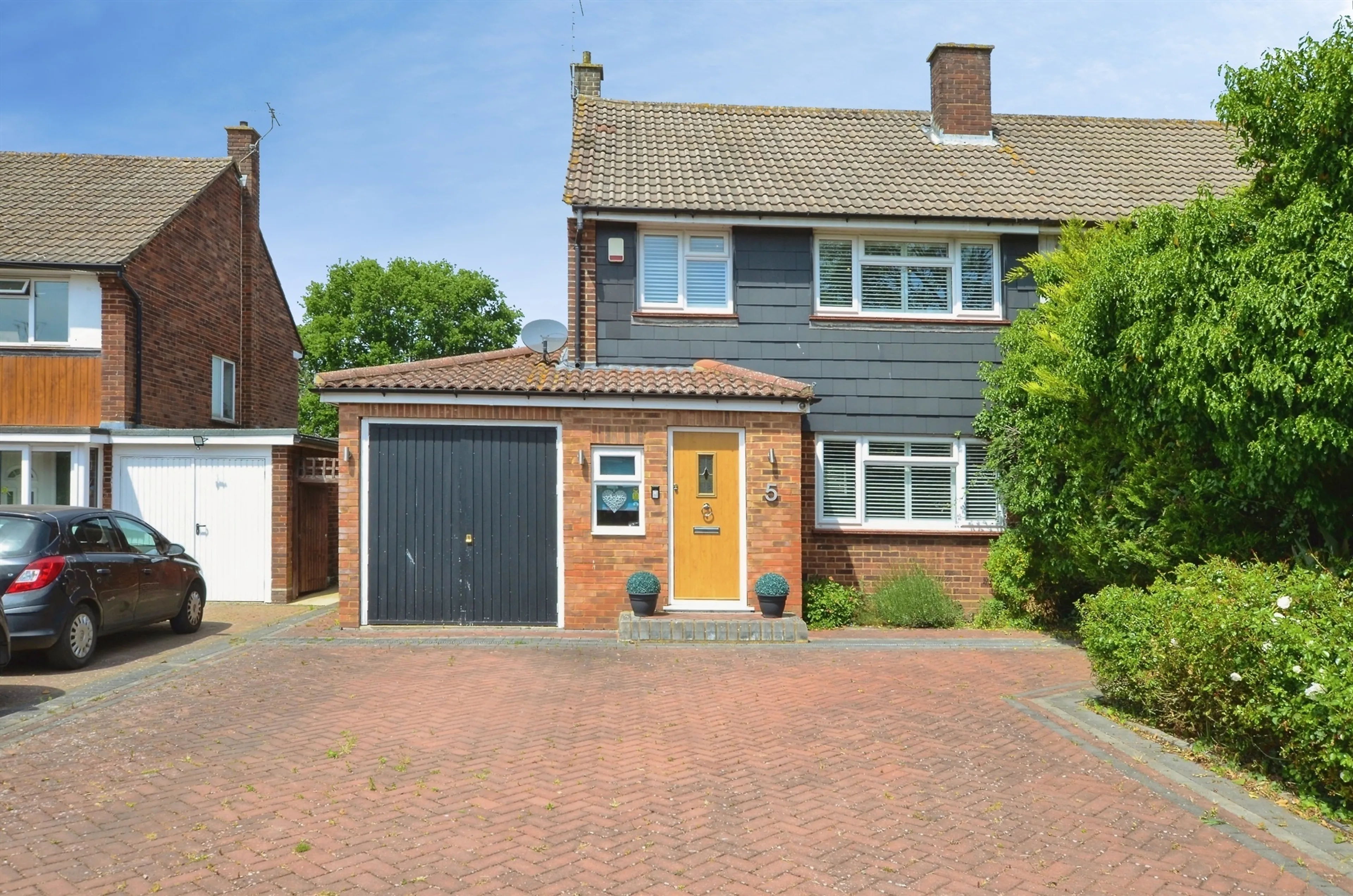 Property at Farm Way, Bushey