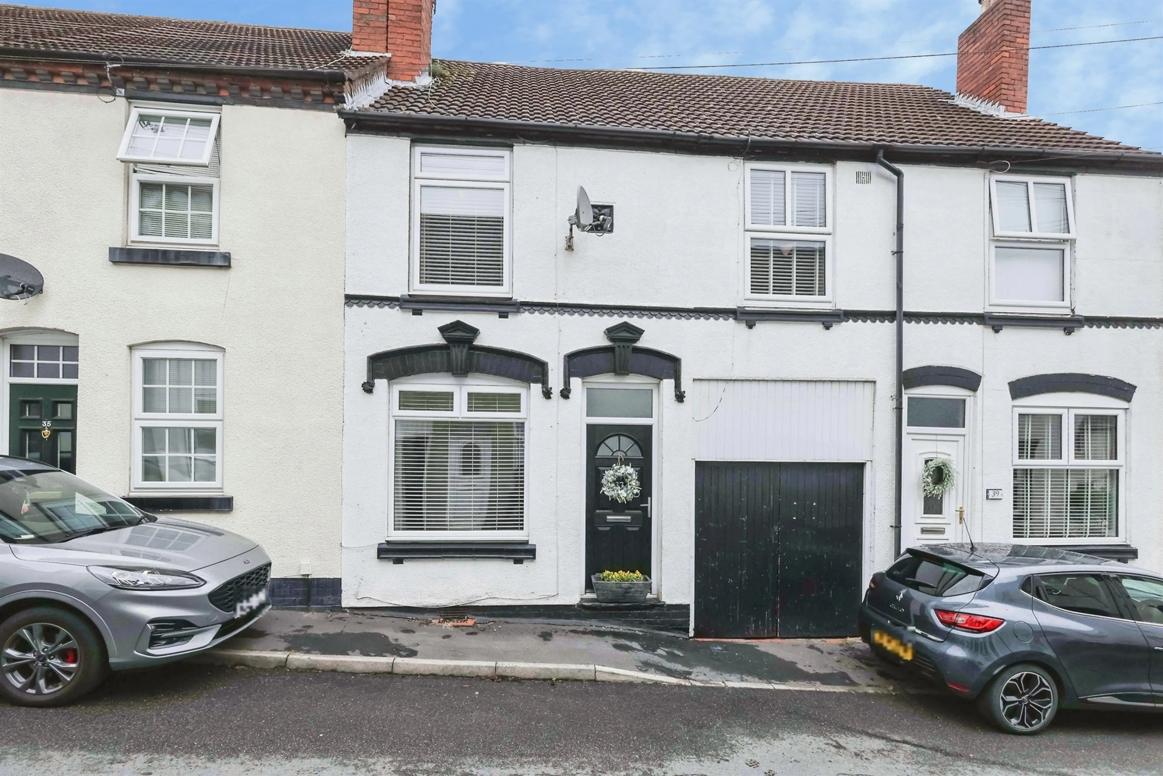 Property photo 0