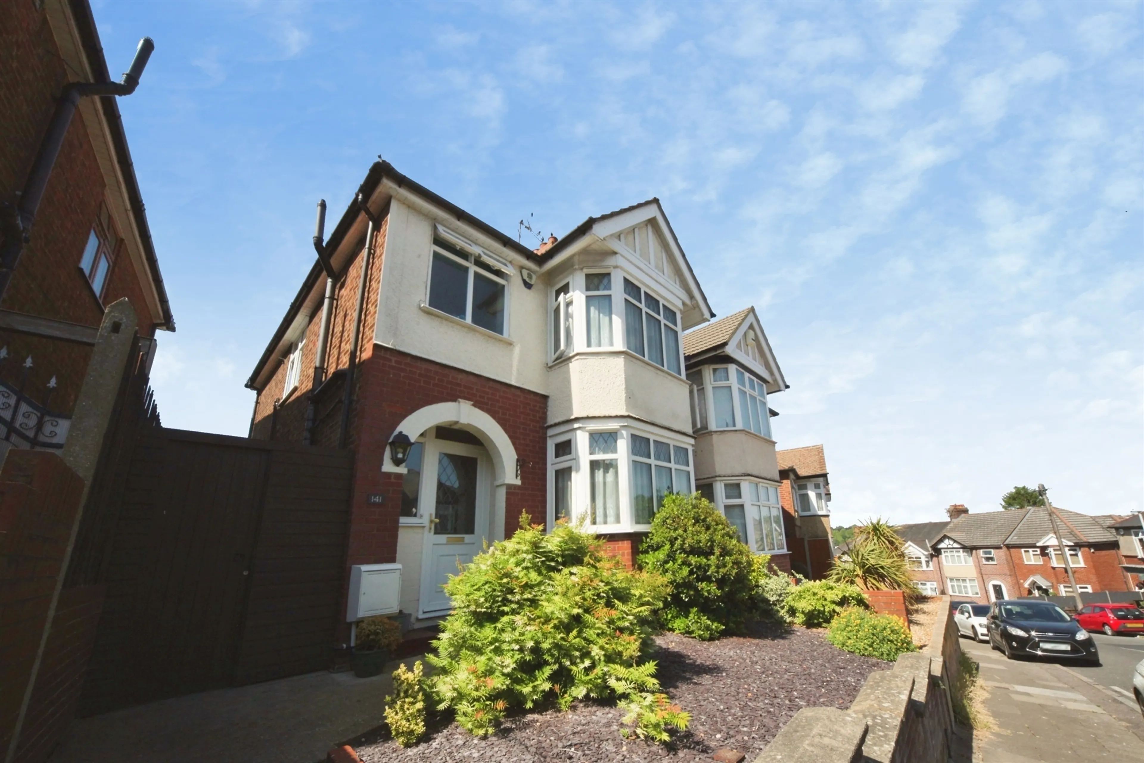 Property photo 0