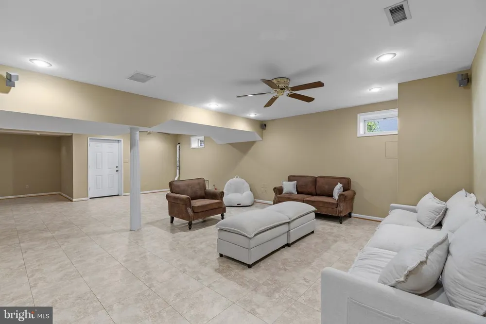 3537 Russell Thomas Ln, Davidsonville, MD 21035