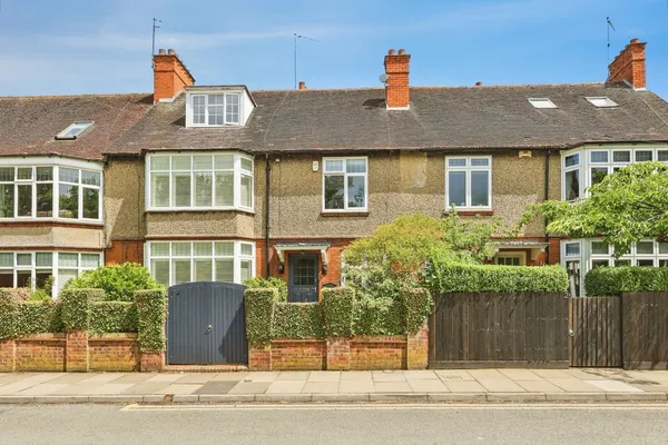 Trinity Avenue, Northampton, NN2