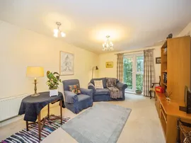 Lindoe Close, Southampton thumb 2