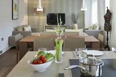 Brompton Road Knightsbridge SW3 photo 2