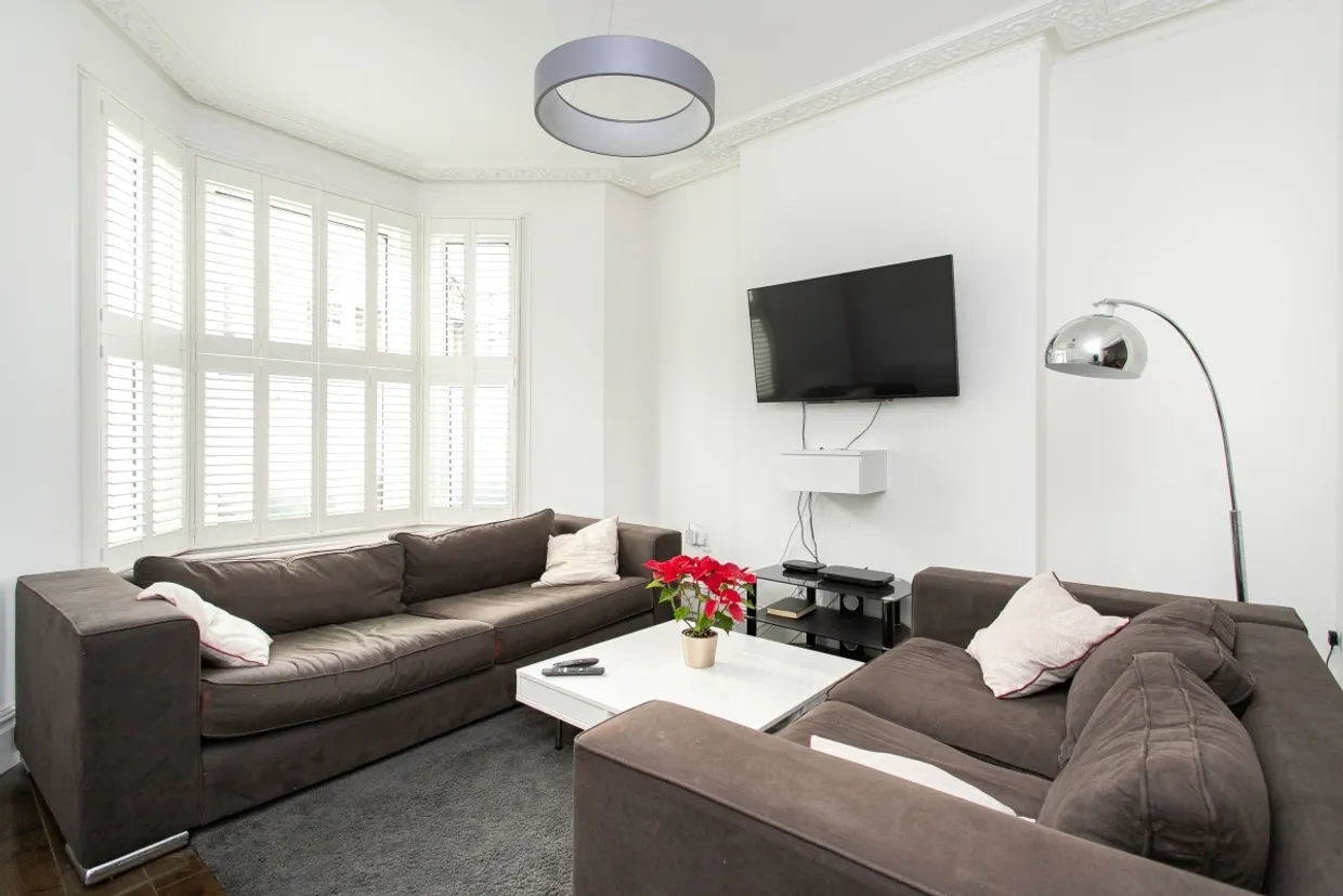 Sandmere Road London SW4 photo 3