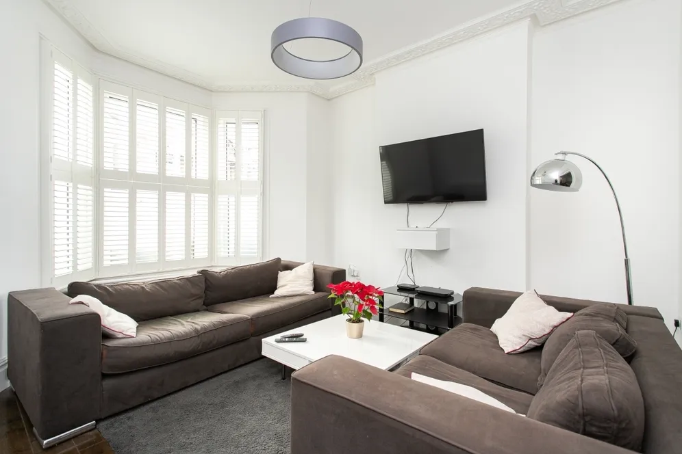 Sandmere Road London SW4 photo 3