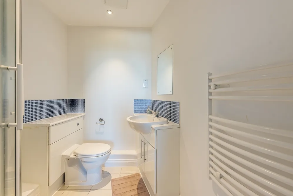 Loates Lane Watford WD17 photo 6